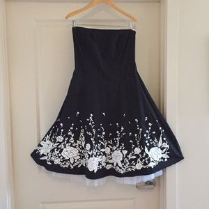 Black Vintage Floral Dress